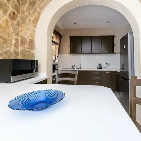 Semesterbostad Cliff-edge Holiday Retreat With Private Pool Xagħra